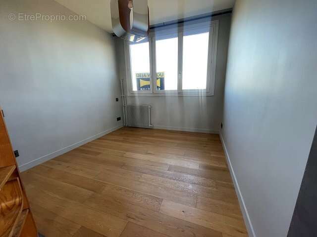 Appartement à MAISONS-ALFORT