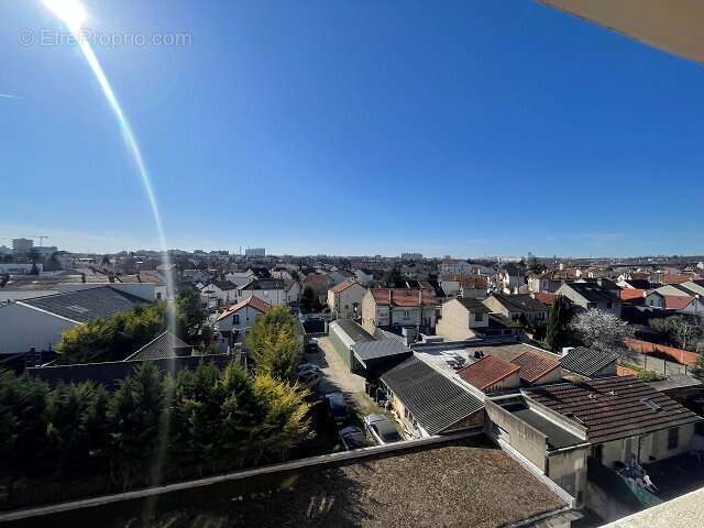Appartement à MAISONS-ALFORT