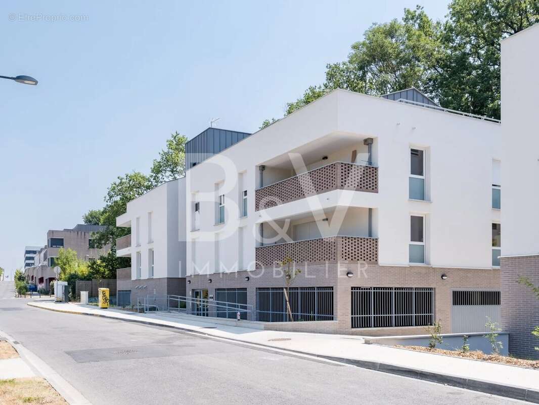 Appartement à RAMONVILLE-SAINT-AGNE