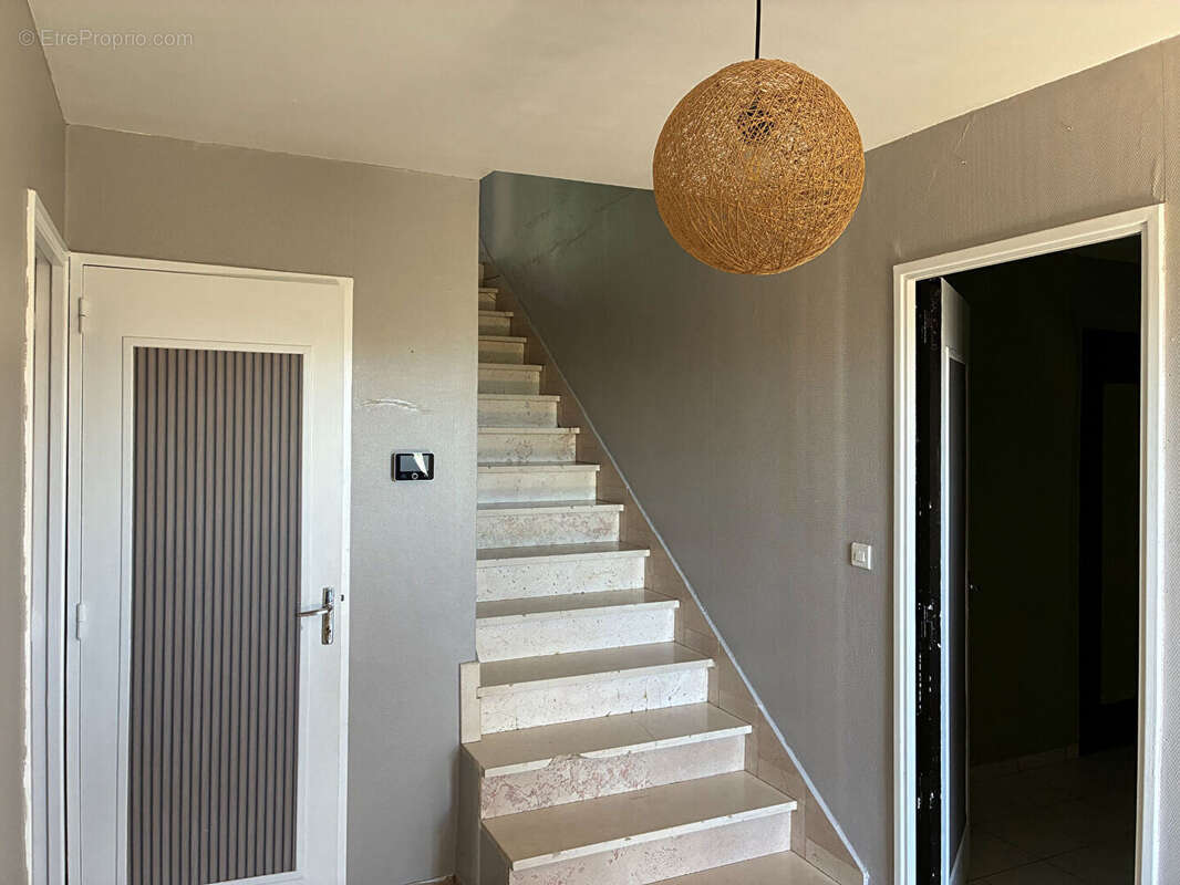 Maison à MONSEMPRON-LIBOS