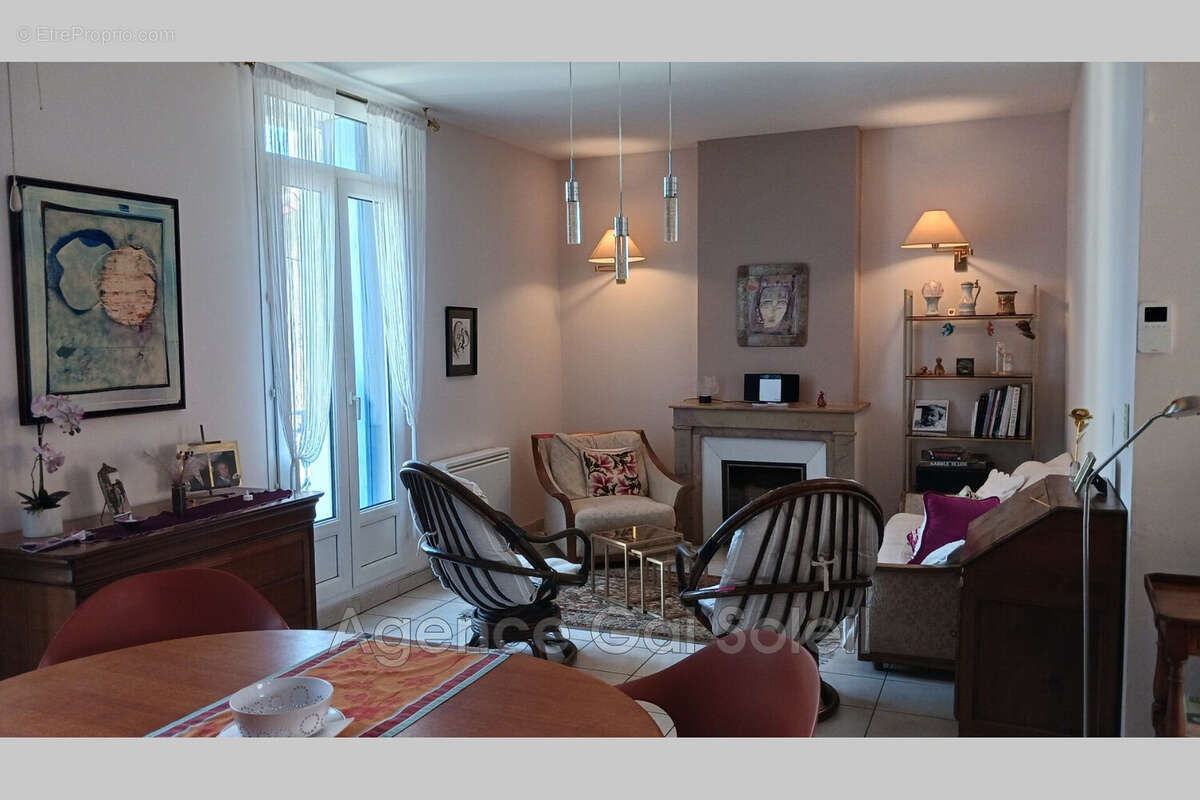 Maison à NISSAN-LEZ-ENSERUNE