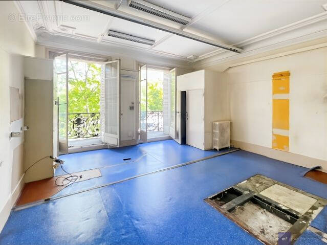 Commerce à PARIS-3E