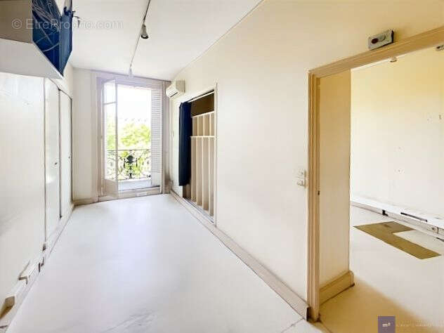 Appartement à PARIS-3E