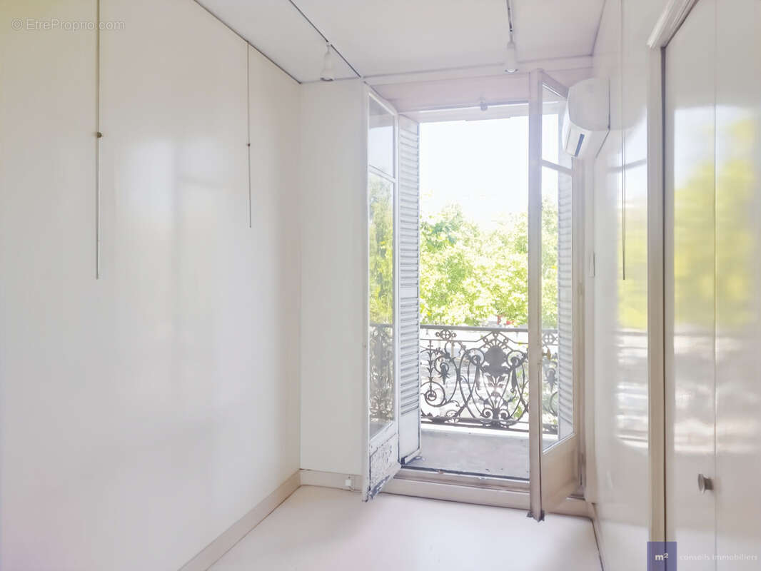 Appartement à PARIS-3E