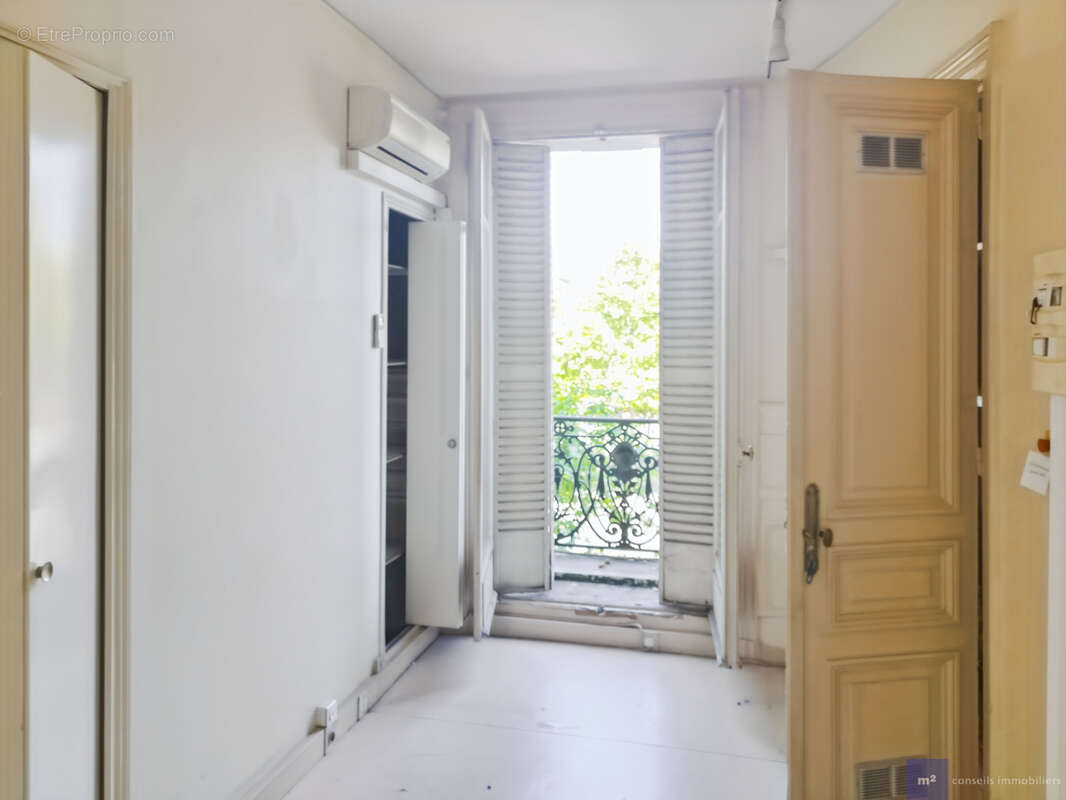 Appartement à PARIS-3E