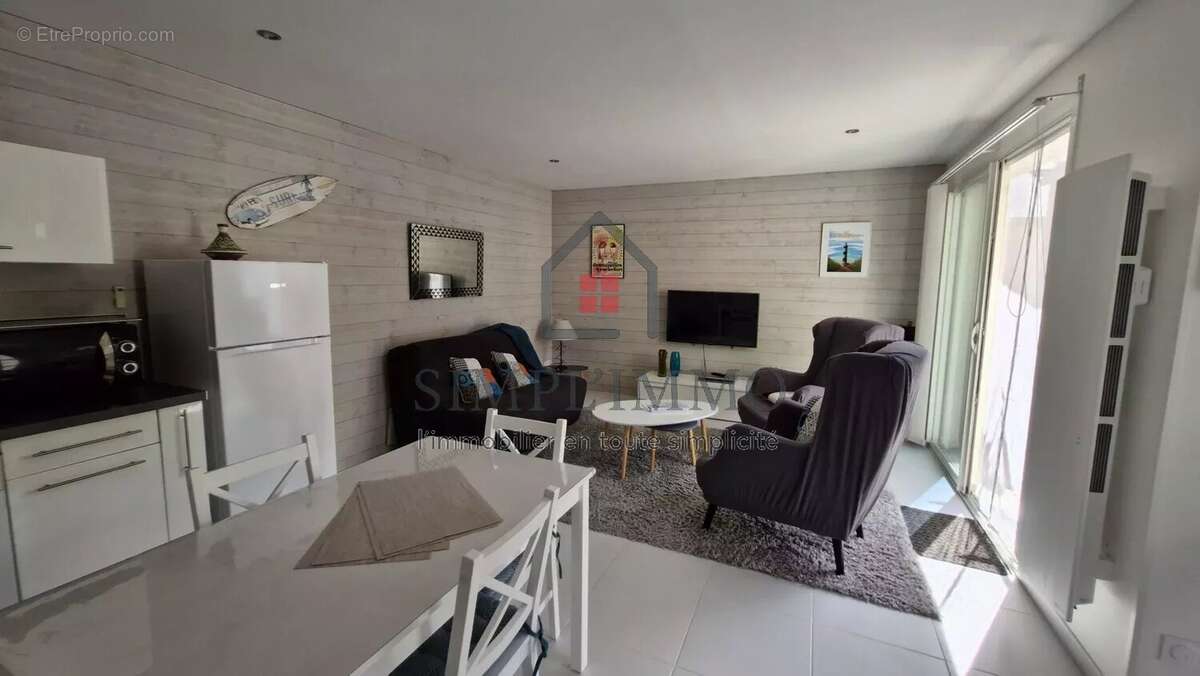 Maison à TONNAY-CHARENTE