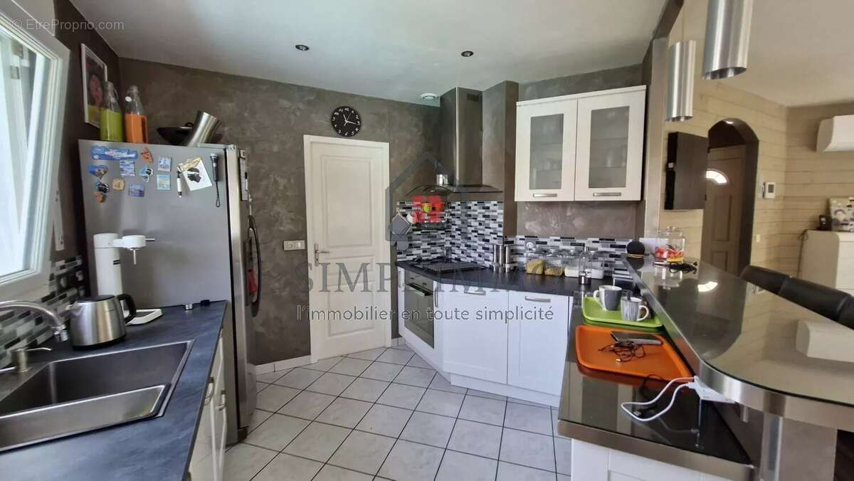 Maison à TONNAY-CHARENTE