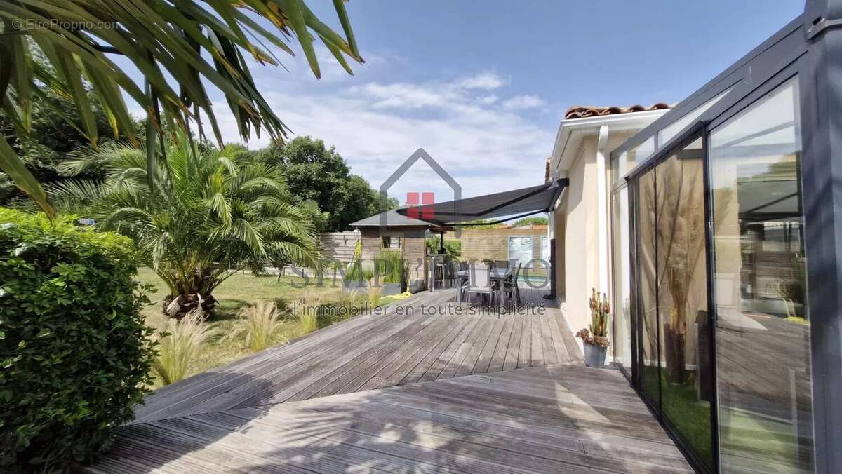 Maison à TONNAY-CHARENTE