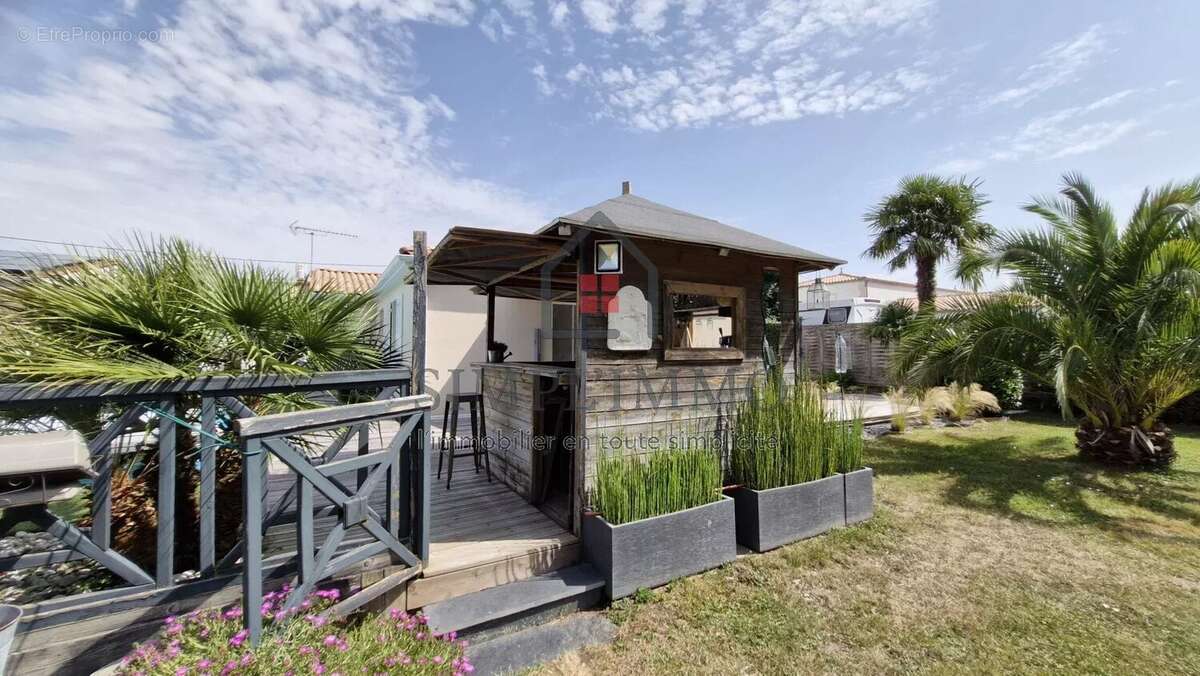 Maison à TONNAY-CHARENTE