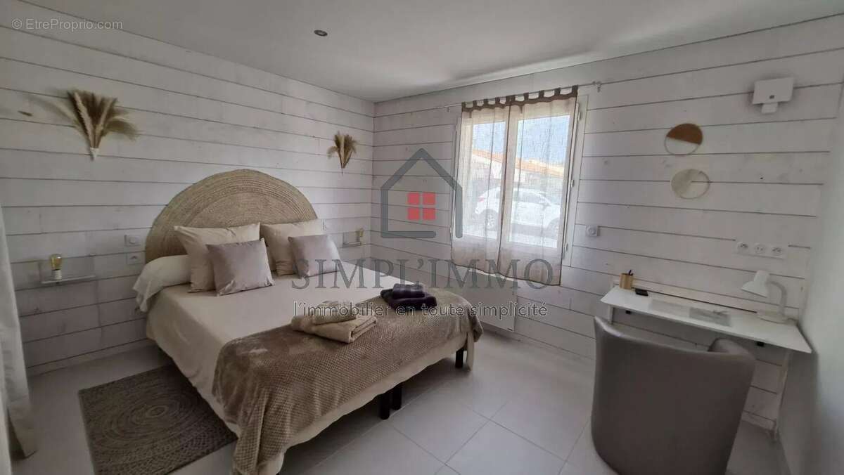 Maison à TONNAY-CHARENTE