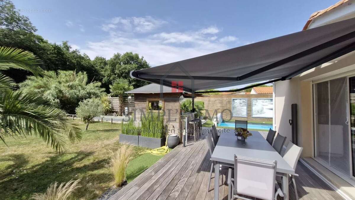 Maison à TONNAY-CHARENTE