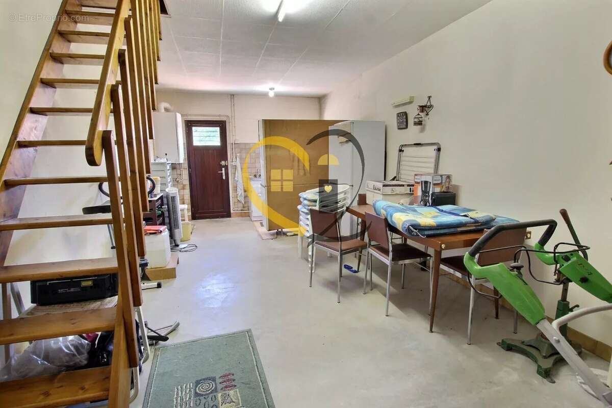 Maison à MEHUN-SUR-YEVRE