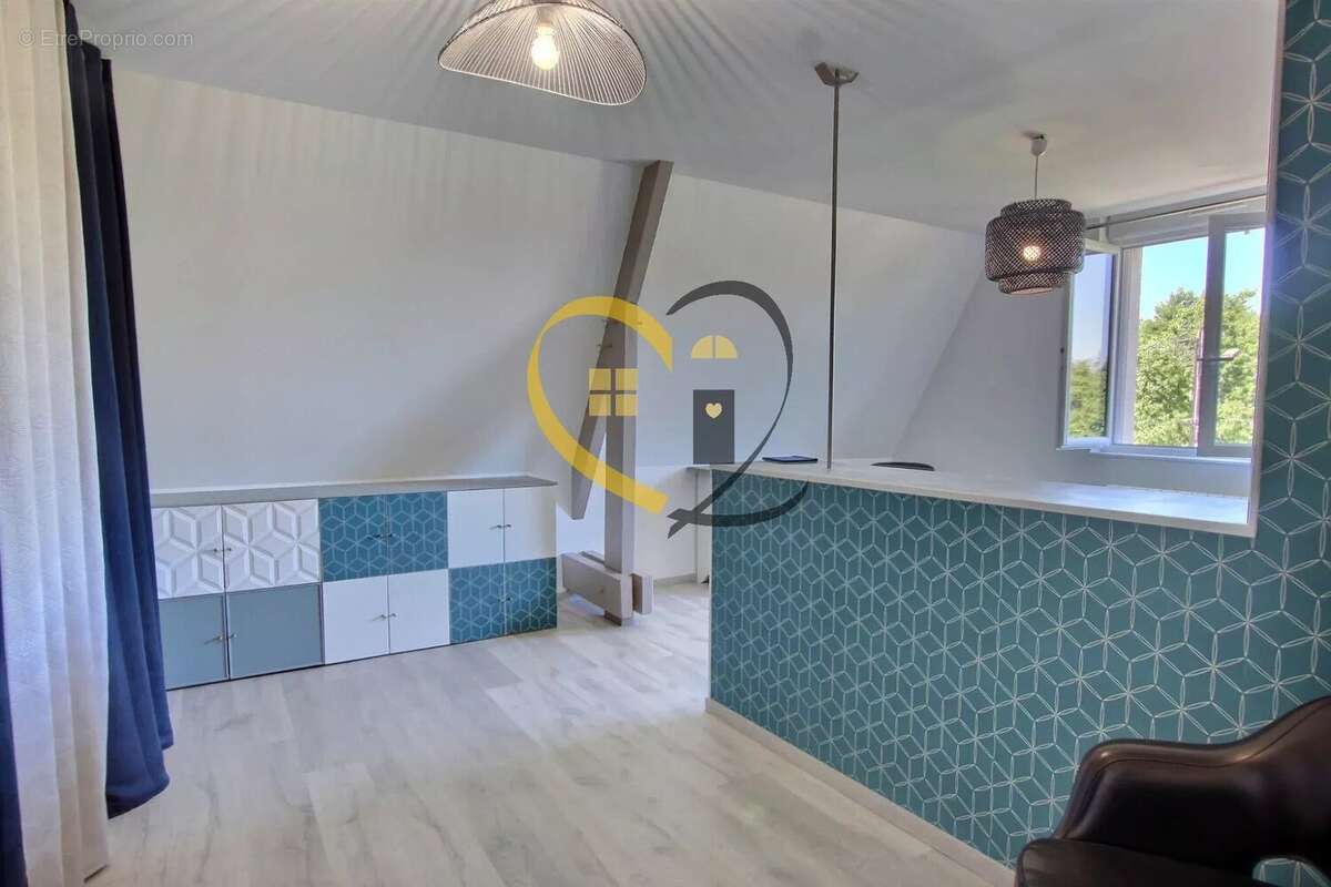 Maison à SAINT-MARTIN-D&#039;AUXIGNY