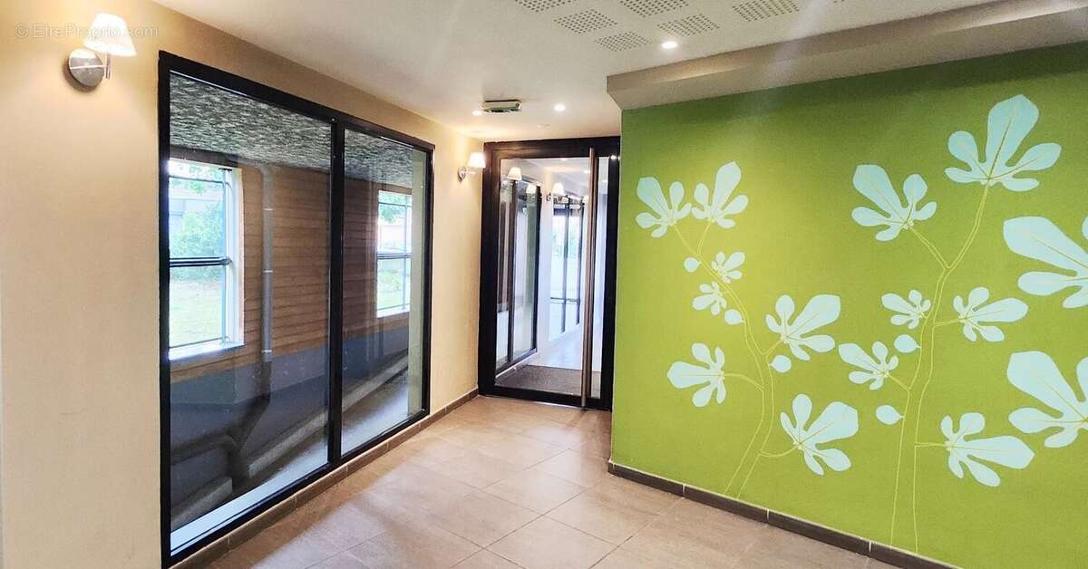 Appartement à SAINTE-FOY-LES-LYON