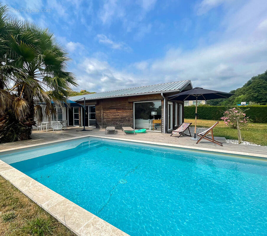 Maison à SAINT-ETIENNE-D&#039;ORTHE