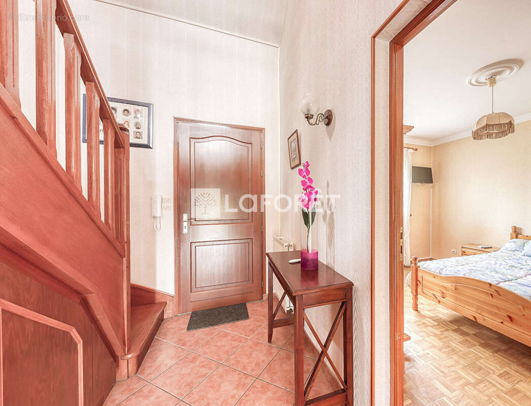 Maison à ROISSY-EN-BRIE