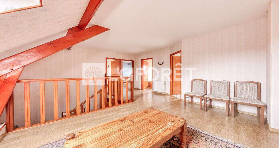 Maison à ROISSY-EN-BRIE