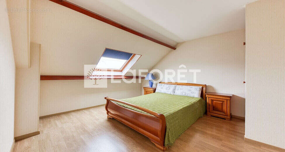 Maison à ROISSY-EN-BRIE