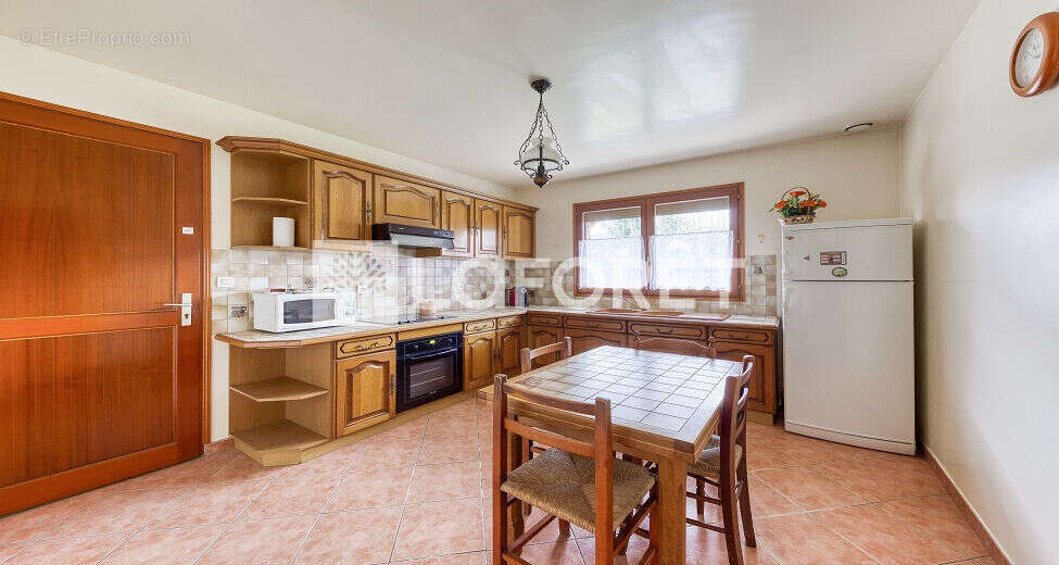 Maison à ROISSY-EN-BRIE