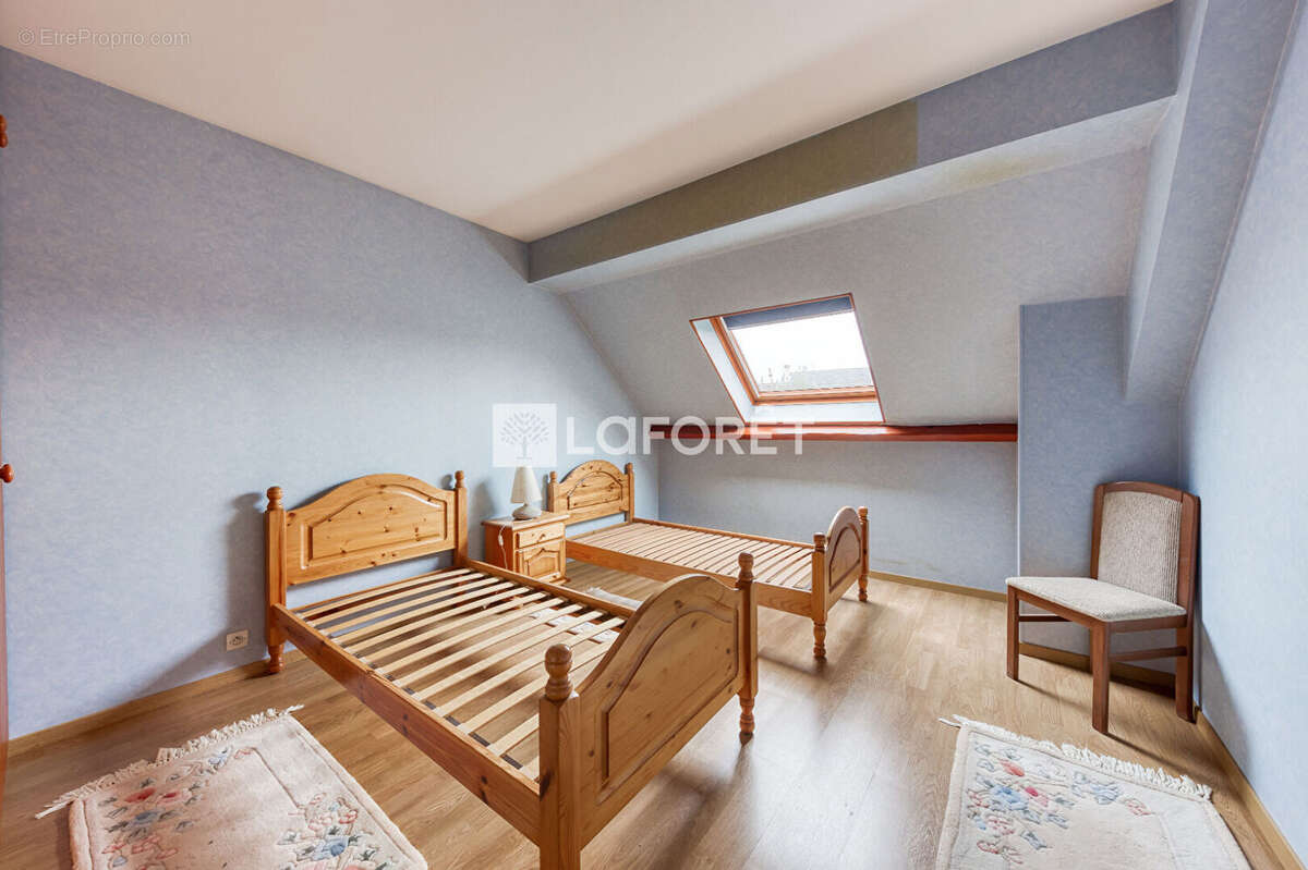 Maison à ROISSY-EN-BRIE