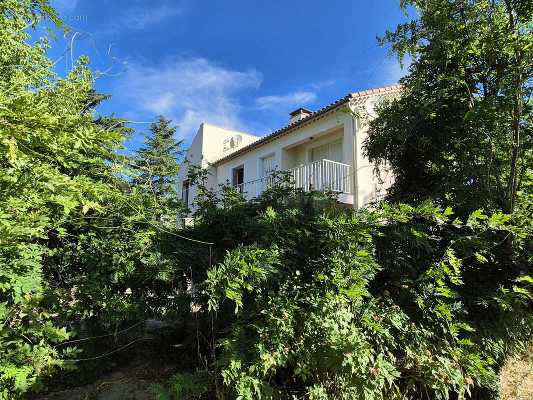 Maison à LAVAL-PRADEL