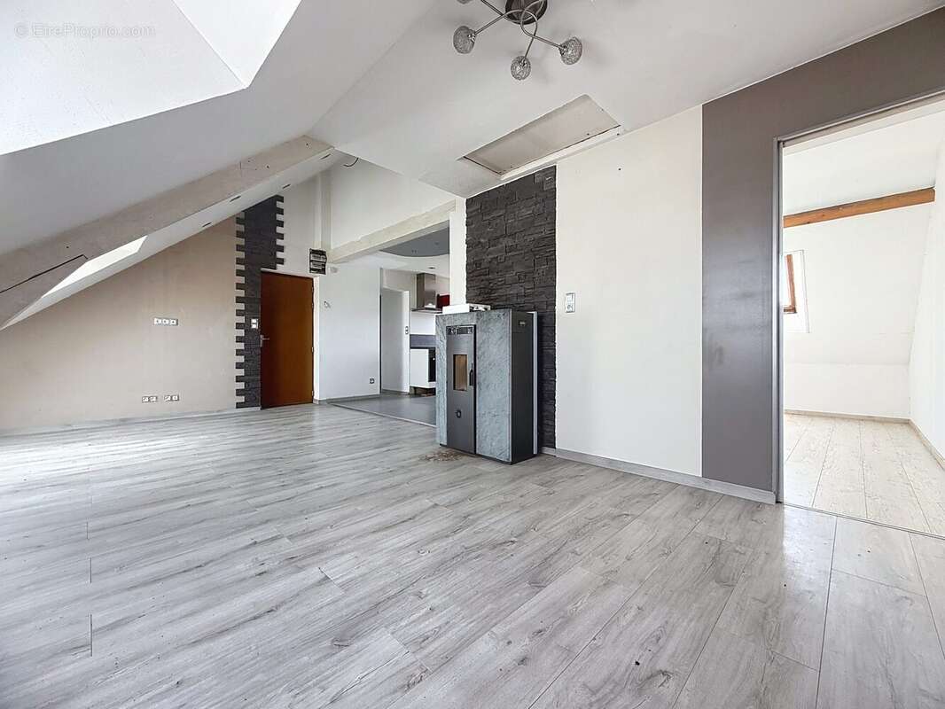 Appartement à AUDINCOURT