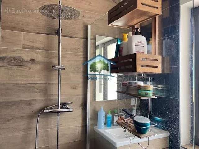 Maison à ROCHE-LA-MOLIERE