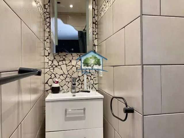 Maison à ROCHE-LA-MOLIERE