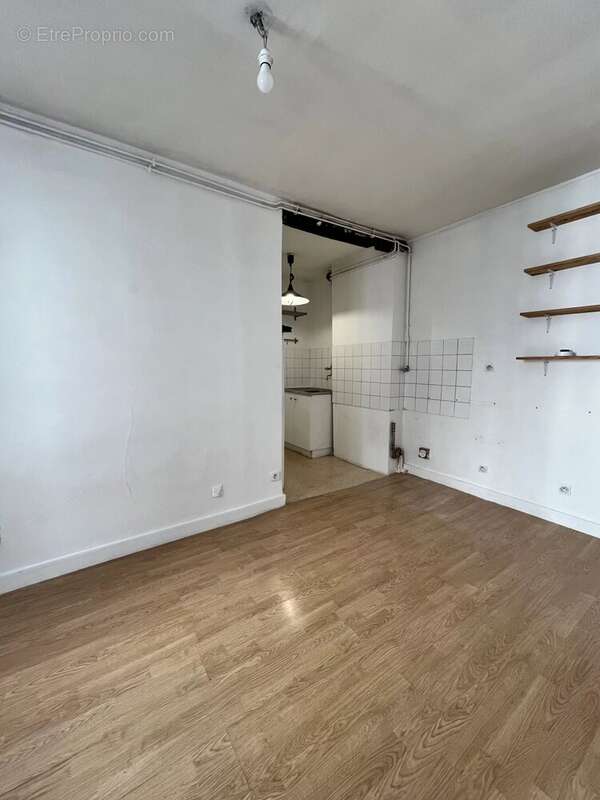 Appartement à PARIS-10E