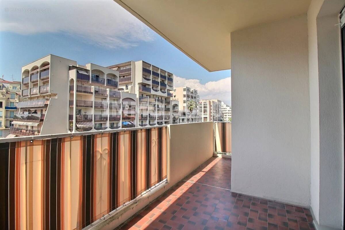 Appartement à NICE