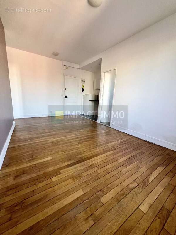 Appartement à SURESNES