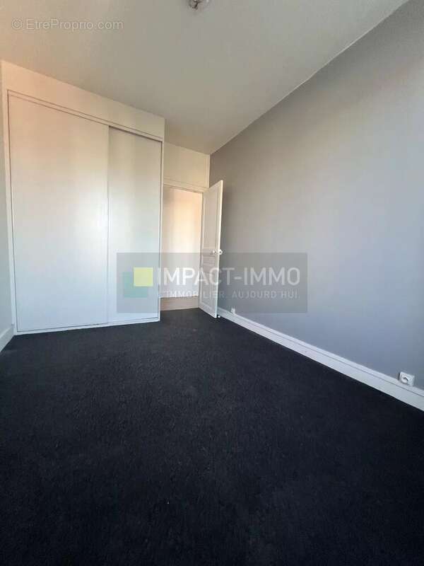 Appartement à SURESNES