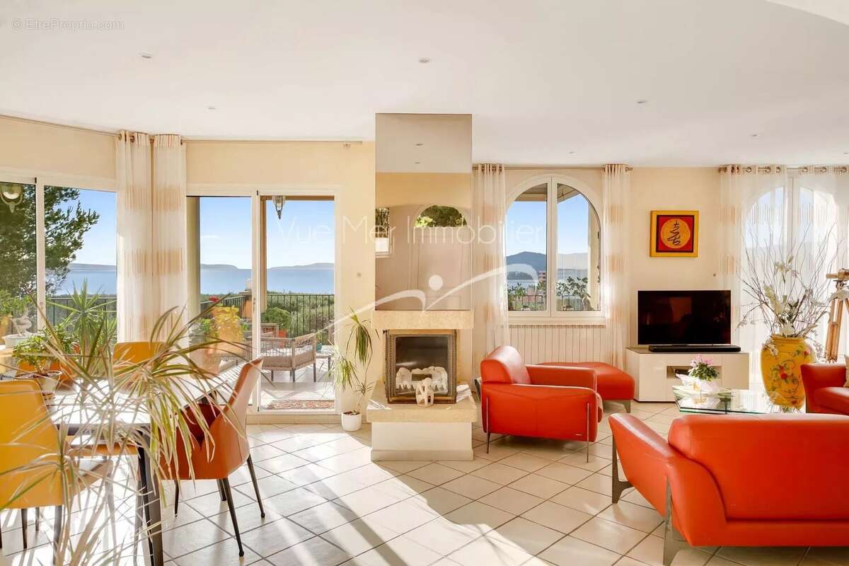 Maison à LE LAVANDOU