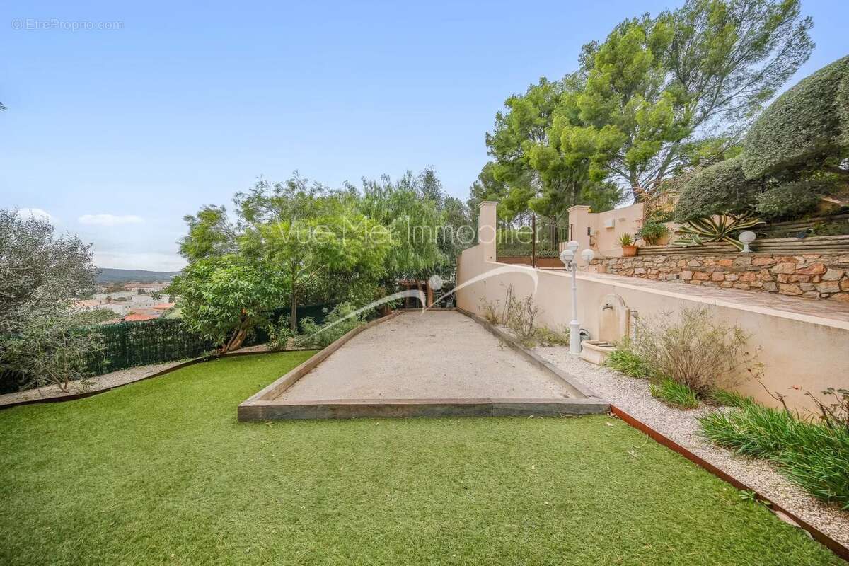 Maison à LE LAVANDOU