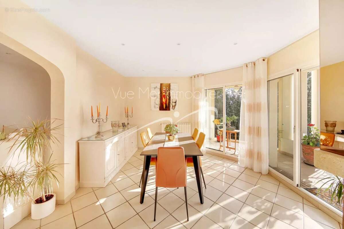 Maison à LE LAVANDOU