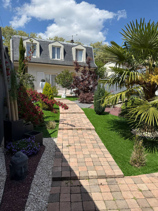 Maison à AULNAY-SOUS-BOIS