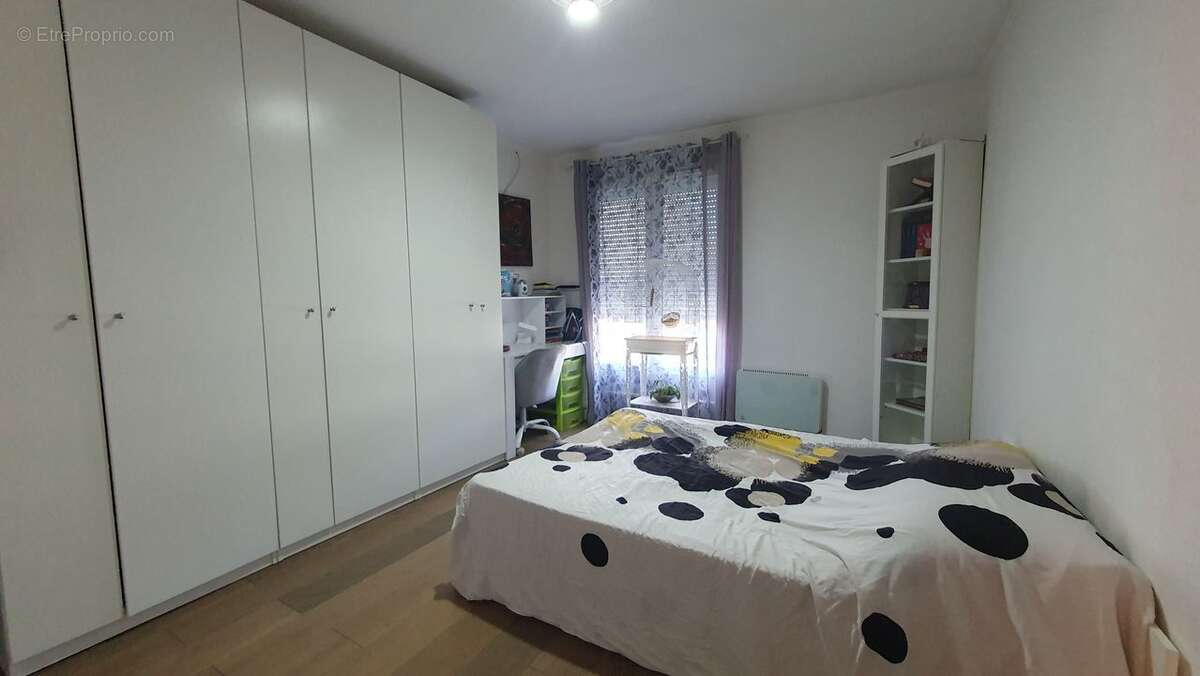 Maison à FLEURY-LES-AUBRAIS