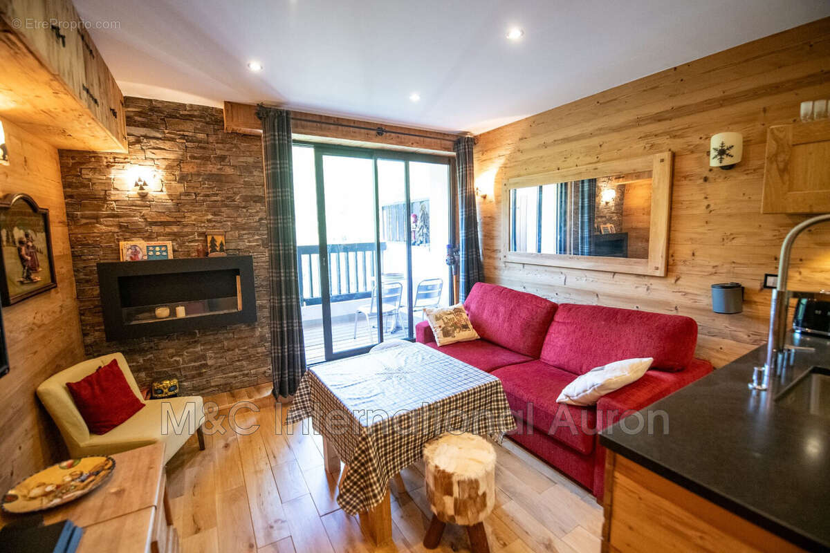 Appartement à SAINT-ETIENNE-DE-TINEE