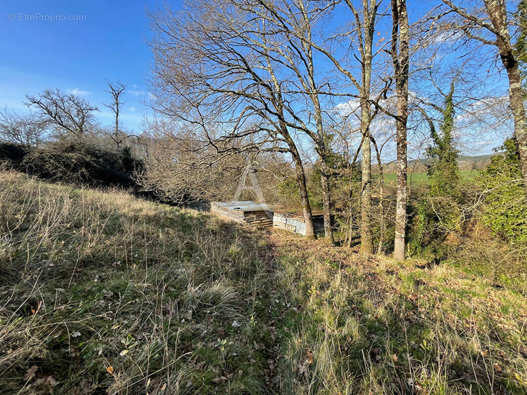 Terrain à MONSEMPRON-LIBOS