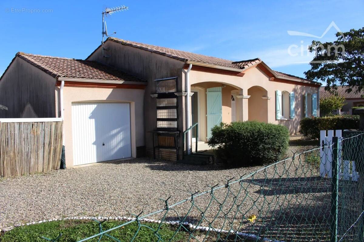 Maison à CASTELCULIER