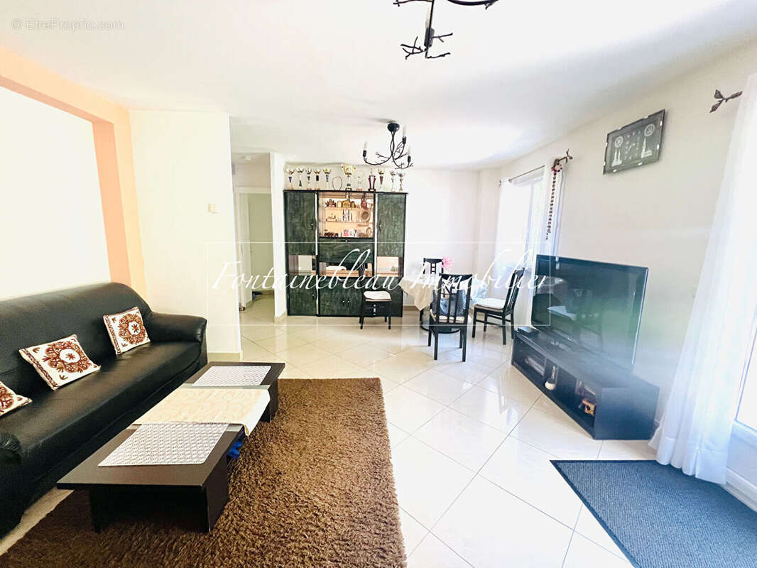 Maison à MORET-SUR-LOING