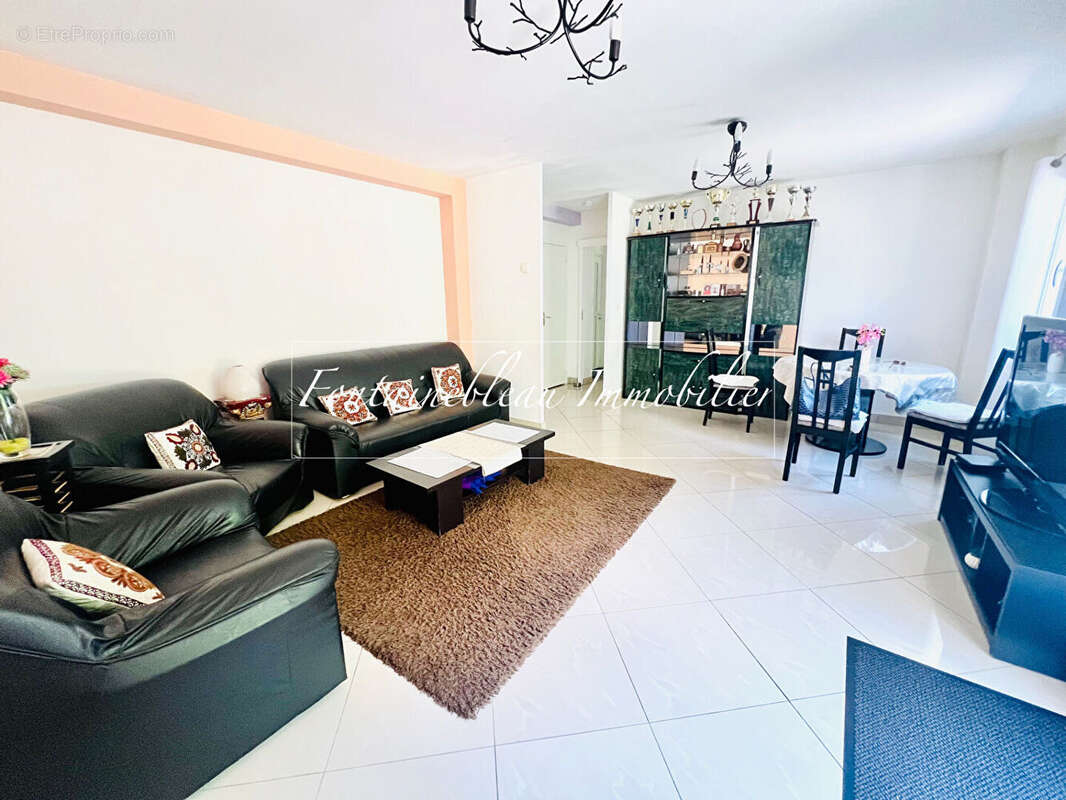 Maison à MORET-SUR-LOING