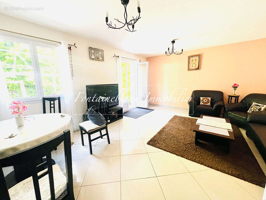 Maison à MORET-SUR-LOING