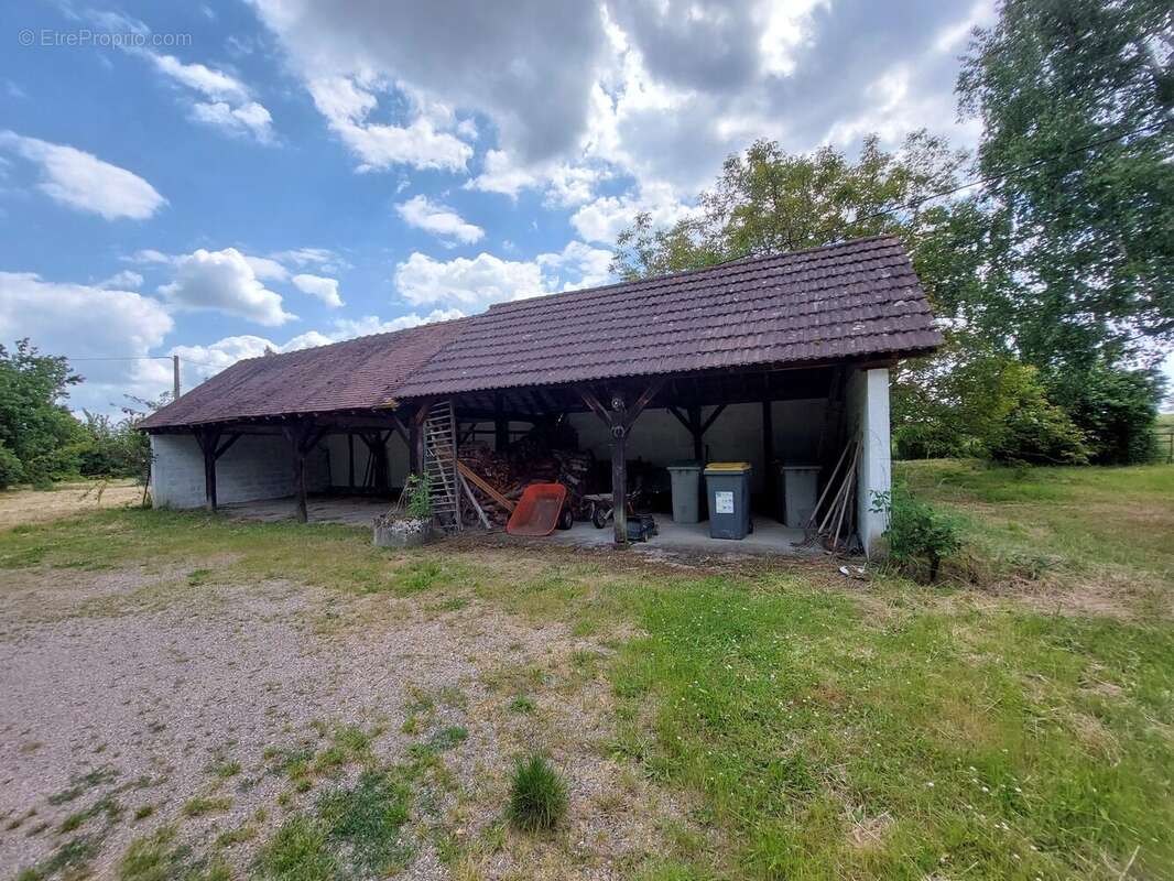 Maison à SAINT-POURCAIN-SUR-SIOULE