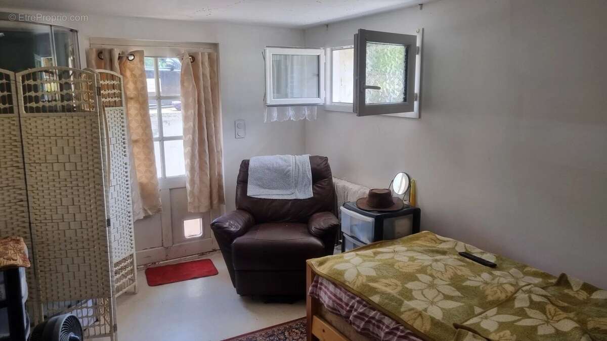 Maison à AVAILLES-LIMOUZINE