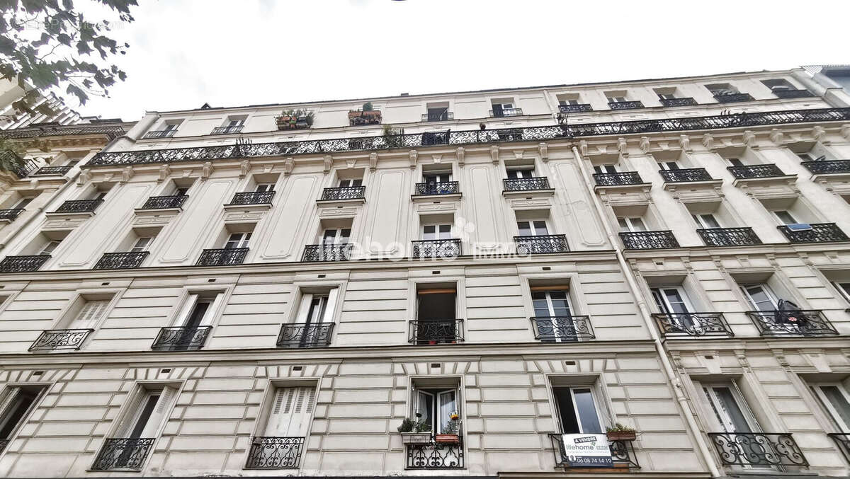 Appartement à PARIS-18E