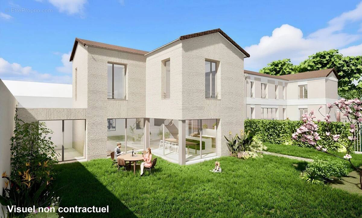 Maison à LA GARENNE-COLOMBES