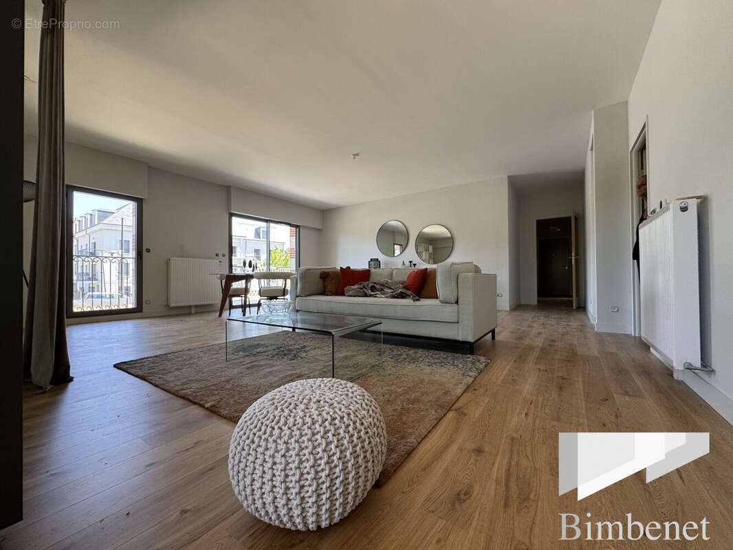 Appartement à OLIVET