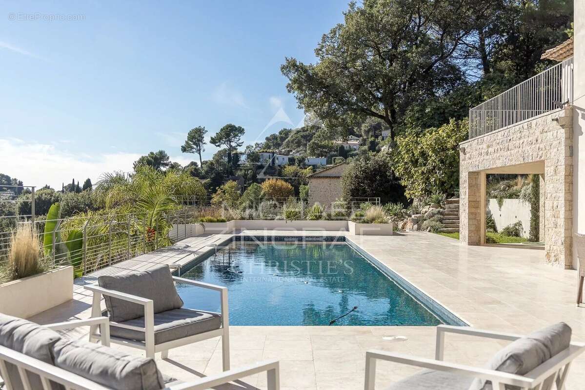 Maison à MOUGINS