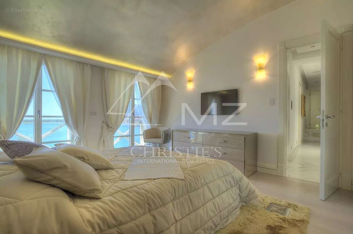 Maison à ROQUEBRUNE-CAP-MARTIN